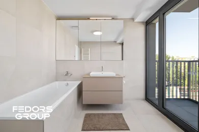 Na predaj 4-izbový byt, 114 m², Bratislava-Ružinov