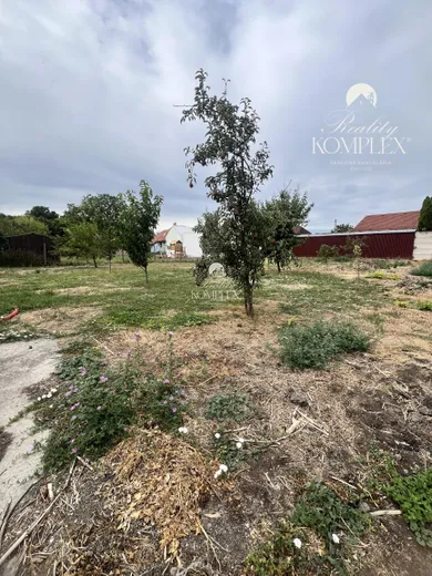 Na predaj pozemok, 150 m², Veľký Meder