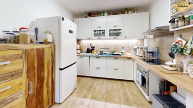 Na predaj 6-izbový dom, 40 m², Bratislava-Lamač, Zelenohorská