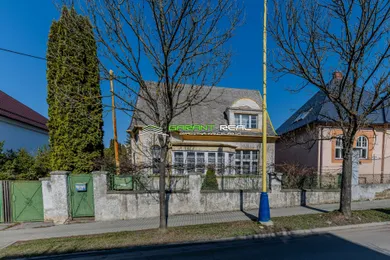 Domy na sprzedaż, 5-pokojowe, Prešov · €399 000