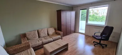 Kiadó lakások, 2-szobás, Bratislava-Dúbravka · €760
