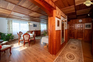 Na predaj 6-izbový dom, 400 m², Sady nad Torysou