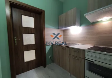 Kiadó lakások, 1-szobás, Banská Bystrica · €480