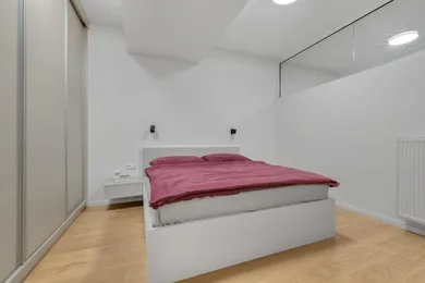 Na predaj 2-izbový byt, Bratislava-Staré Mesto, Obchodná