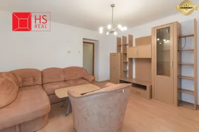 Kiadó lakások, 2-szobás, Nové Zámky · €550