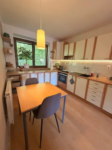 Na predaj 3-izbový byt, 78 m², Banská Bystrica, Nešporova