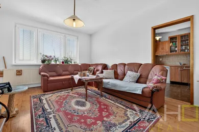 Na predaj 3-izbový byt, 70 m², Bratislava-Devínska Nová Ves