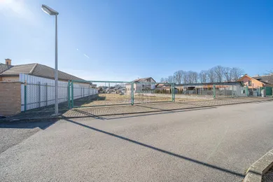Na predaj pozemok, 590 m², Michalovce, Starolaborecká