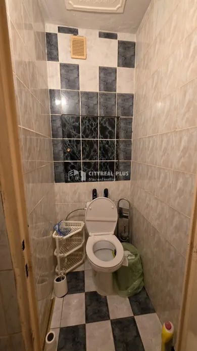 Na predaj 4-izbový byt, 82 m², Nové Zámky