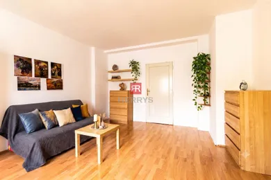 Na predaj 3-izbový byt, 73 m², Bratislava-Nové Mesto, Šancová