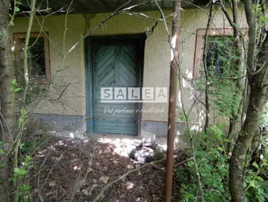 Na predaj pozemok, Farná, -