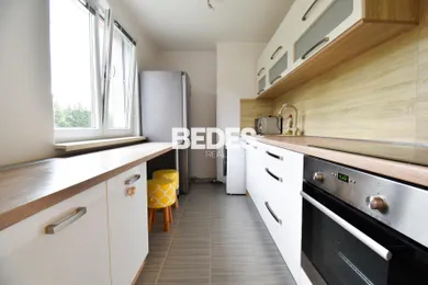 Na prenájom 2-izbový byt, 58 m², Handlová, Prievidzská 27