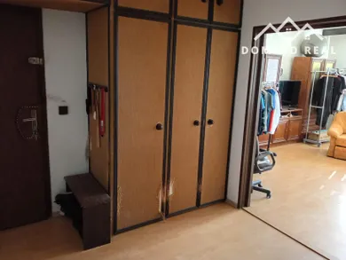 Na predaj 3-izbový byt, 68 m², Bratislava-Devínska Nová Ves