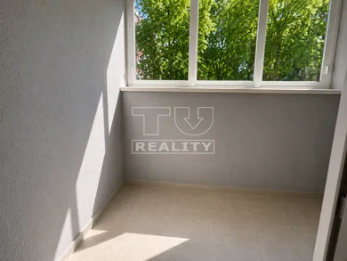 Na predaj 2-izbový byt, 53 m², Piešťany