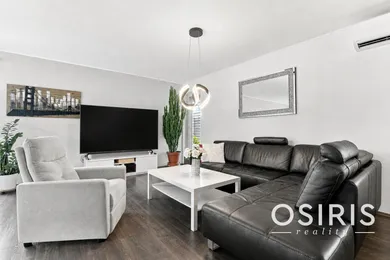 Na predaj 4-izbový dom, 130 m², Ivanka pri Dunaji, Školská