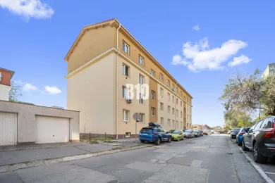 Na predaj 2-izbový byt, 49 m², Šamorín, Školská
