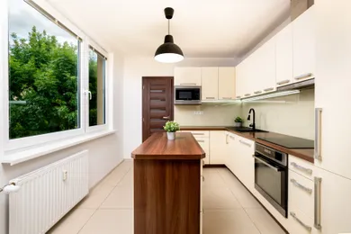 Mieszkania na wynajem, 3-pokojowe, Nitra · €795