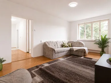 Na predaj 3-izbový byt, 76 m², Galanta, Slnečná