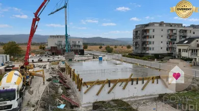 Na predaj 2-izbový byt, 44 m², Slovenský Grob, Dúhová