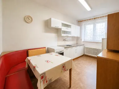 Квартиры на продажу, 2-комнатные, Brezno · €99 000
