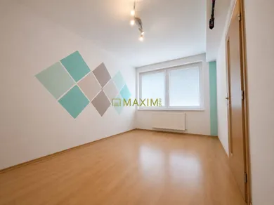 Na predaj 1-izbový byt, 32 m², Bratislava-Podunajské Biskupice