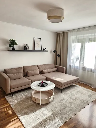Квартири в оренду, 2-кімнатні, Žilina · €650
