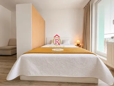 Na predaj 1-izbový byt, 31 m², Banská Bystrica, Školská
