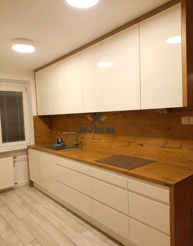 Byty na prenájom 3-izbový, Trnava · €720