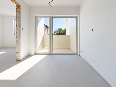 Na predaj 4-izbový byt, 90 m², Dunajská Streda