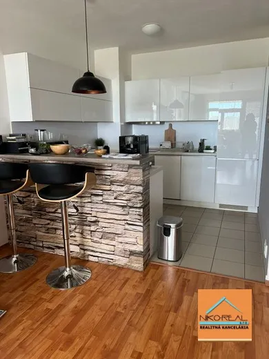 Byty na predaj 2-izbový, Bratislava-Záhorská Bystrica · €216 900