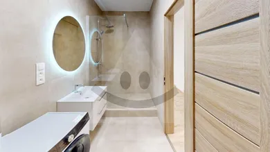 Na predaj 2-izbový byt, 54 m², Komárno, Mederčská