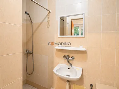 Na prenájom byt v Bratislava-Staré Mesto · €400 · Pôvodný stav