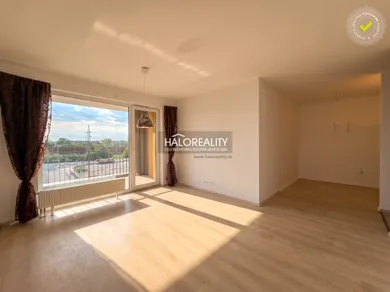 Mieszkania na sprzedaż, 3-pokojowe, Bratislava-Ružinov · €297 900