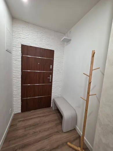 Na predaj 3-izbový byt, 78 m², Holíč, Školská