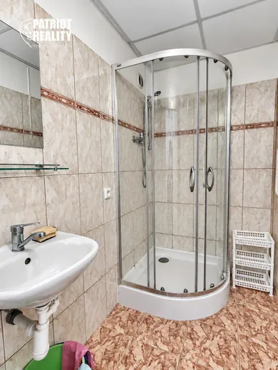 Na prenájom 1-izbový byt, 35 m², Levice, Perecká ul.