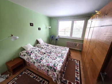 Na prenájom 3-izbový byt, 75 m², Bratislava-Rača, Gelnická