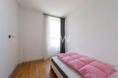 Na prenájom 4-izbový byt, 153 m², Bratislava-Staré Mesto