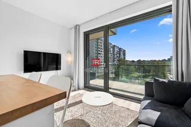 Na predaj 2-izbový byt, 43 m², Bratislava-Petržalka, Zadunajská cesta