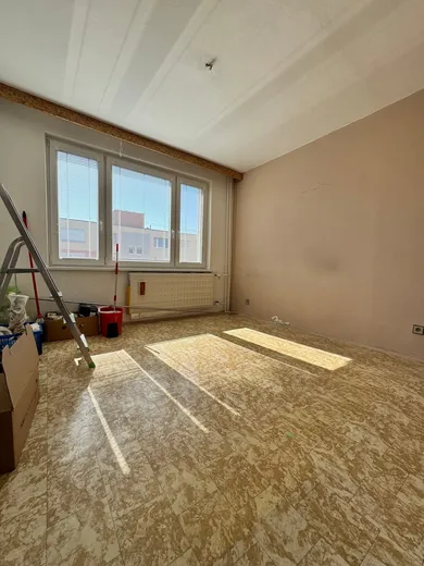 Na predaj 3-izbový byt, 82 m², Žiar nad Hronom, Jilemnického
