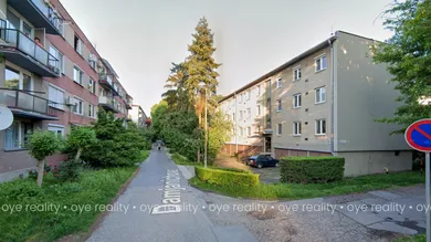 Mieszkania na sprzedaż, 3-pokojowe, Komárno · €135 000