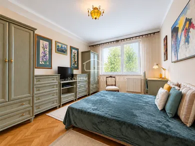 Na predaj 3-izbový byt, 72 m², Komárno, Rákócziho