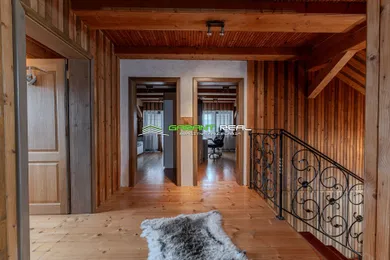 Na predaj dom, 210 m², Podhorany