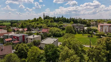 Na predaj 7-izbový dom, 202 m², Trnava