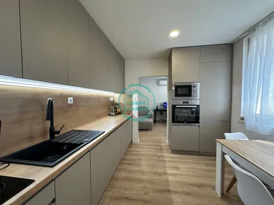 Mieszkania na sprzedaż, 3-pokojowe, Nové Zámky · €155 000