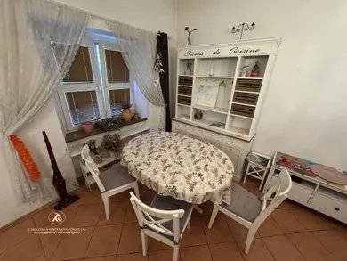 Na predaj 2-izbový byt, 50 m², Bratislava-Staré Mesto, Kozia