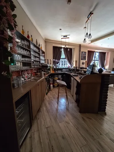 Na prenájom komerčné, 150 m², Bratislava-Staré Mesto, Štefánikova