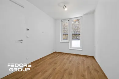 Na predaj 2-izbový byt, 60 m², Bratislava-Staré Mesto, Zámocká