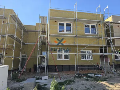 Na predaj 4-izbový dom, 96 m², Dvorníky