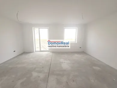 Na predaj 3-izbový byt, 66 m², Veľký Meder, Józsefa Nagy Rátza