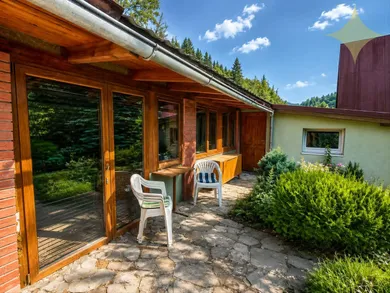 Na predaj rekreačný dom, 150 m², Handlová, Liptovská